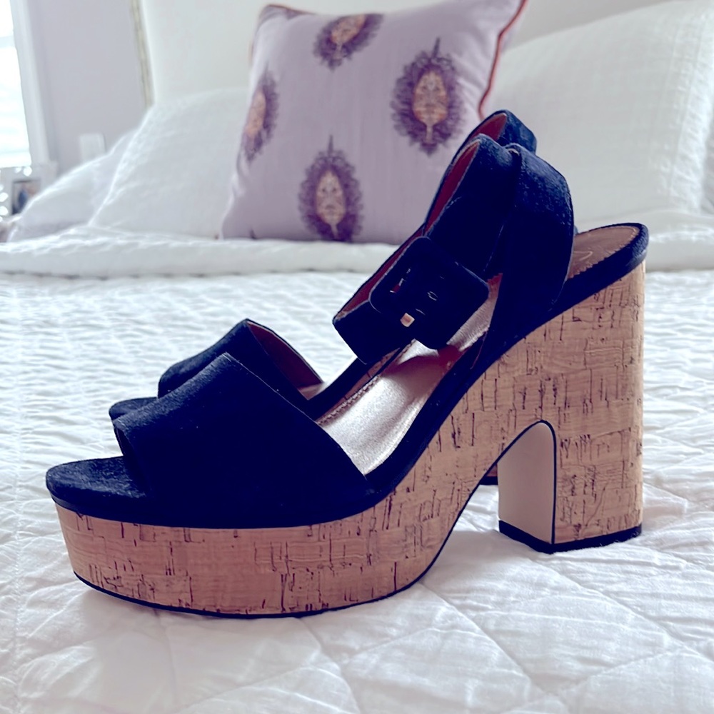 Franco Sarto Navy Suede Platform Sandals, Size 10.5